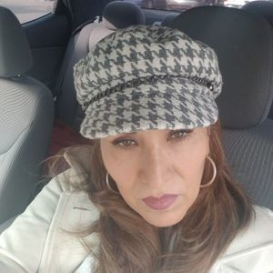 Meet your Posher, Josefina